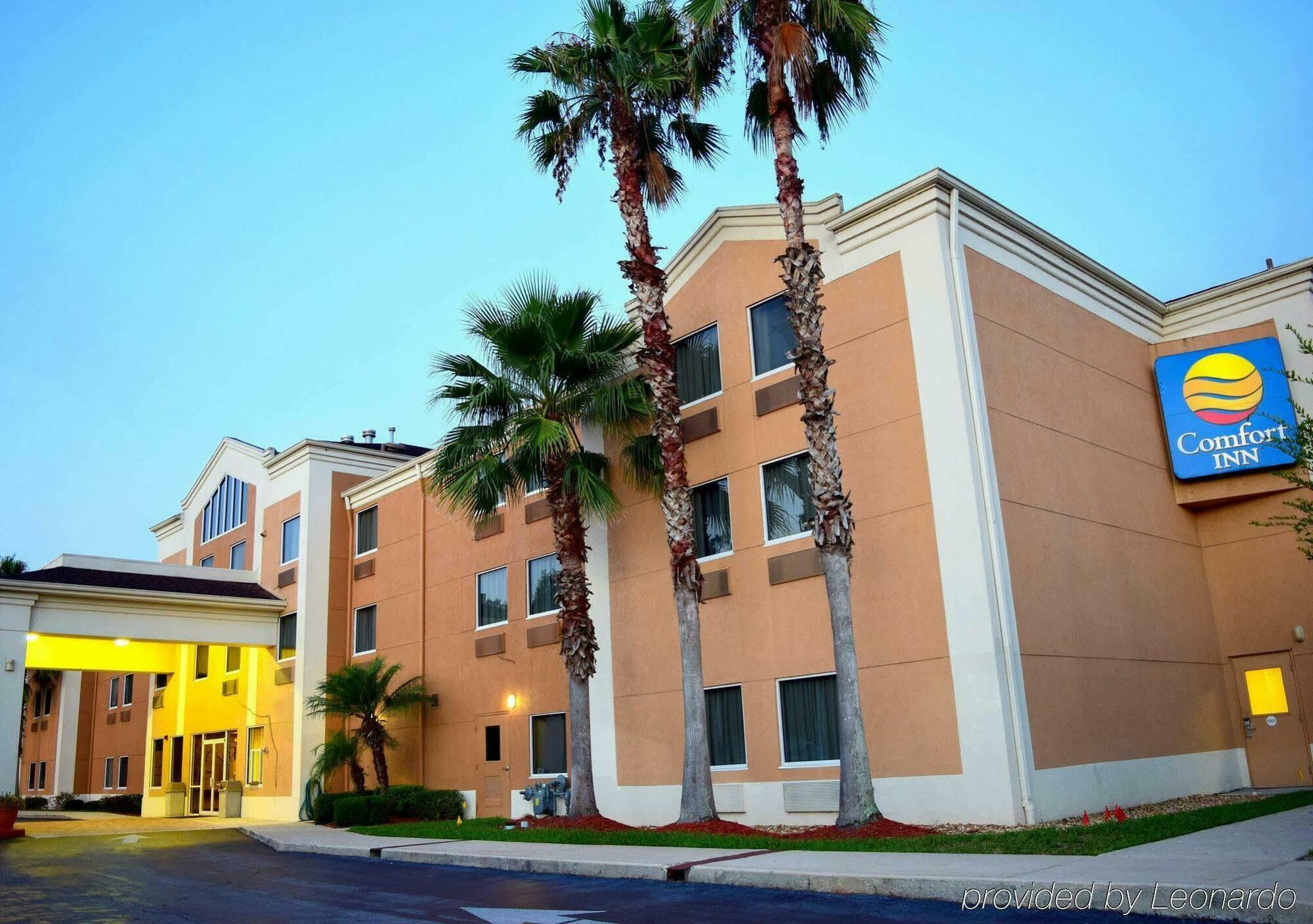 Comfort Inn & Suites Deland - Near University Exterior foto